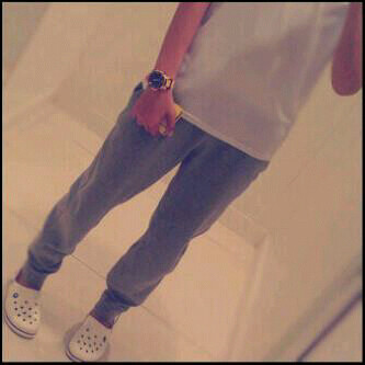 wahab_010's profile picture. 