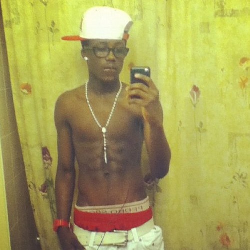 Instagram: j_raww Snapchat: jo_raww / CARLTON_300