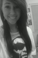 I am a Girl , I love Justin Bieber . I was born on October 7th, 1996 http://t.co/whsxwHxPvD