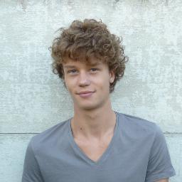 DamienRon's profile picture. Sblah