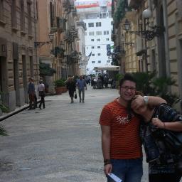 creer habido dejar el amor en otra parte y cuando no te das cuenta entra por la puerta