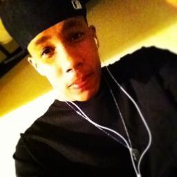 Kamil pAulinO' - SimpaticO/Buen AmigO'/Confiable :$- ¤CuerO mashO' manteqillerO'¤ ™ -\\£//- ~¤#And I' Follow Back#¤~ [Mangando A Tu Mujer] ♥