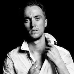 AdelphiProdotis's profile picture. Serpens, nisi serpentem comederit, non fit draco. (HP RP, 18+, Gay) Brother to @DevilsPianist and @HisLittleMinx