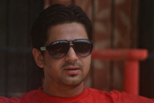 CS Manager | MBA NMIMS | LSS GB Certified | Digital Marketer | Avid Reader + Trader | Traveller | Fitness Freak