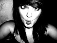 Cats are for wells. Fiona is my girlfriend :) http://t.co/E8Kis50Qda