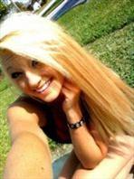 Springvrld's profile picture. Reality is something you rise above. http://t.co/nfUmpjhU6i