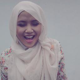 ♡ Allah |  ♡ my super mom | ♡ my life | Don't think outside the box, think like there is no box |