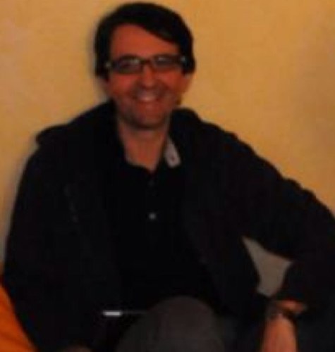 Try not to become a man of success but rather a man of value. (cit.)