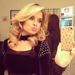 Oficial Lua Blanco