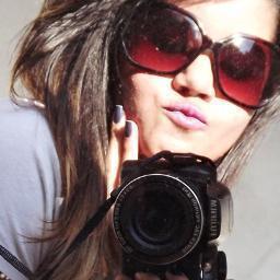 Estudante de arquitetura, apaixonada por fotografia e louca por viagem !