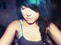 names michelle~15~im random~love colors~hyper~happy~and pretty dang weird~feel free to follow me for youtube and myyearbook stuff ^^ http://t.co/mjmnMQRNQQ