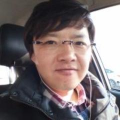 dazoom's profile picture. 노짱님의 사람사는 세상을 원하는 정당인/
땀의 가치가 정당하게 인정받는 사회를 원합니다. 
돈없고 힘없고 줄없는 서민들이 탐욕스러운 부자들 권력자들 힘있는 자들한테 부당하고 억울하게 착취당하지 않는 사회를 원합니다.  진보정의당!