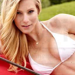 BrittanyP_GL's profile picture. I'm Brittany ! I Love Unicorns and Lord Tubbingtons.18 {Single/Bi}