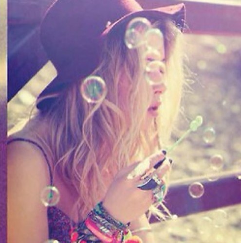 вeɴ jιj eeɴ pυвer? dαɴ ιѕ dιт αccoυɴт ecнт wαт voor joυ! ιĸ тweeт over нeт leveɴ vαɴ pυвerѕ + ғoтo'ѕ ♡