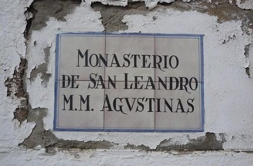 Hemos creado esta cuenta con la ilusión de ayudar a las Madres Agustinas del Convento San Leandro de 
Sevilla en lo que podamos
