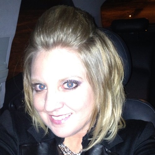 Love doing hair!!! Love the guests I do it on, and the peeps I do it with!!!