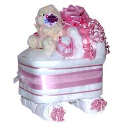 I make amazing gifts for expectant mothers, all made up of nappy's and baby products #unique