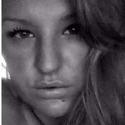 KivanovaVip's profile picture. 