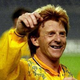 Leeds United fanatic,bush trimmer and ex cow man.