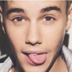 yadhitmarcela's profile picture. 