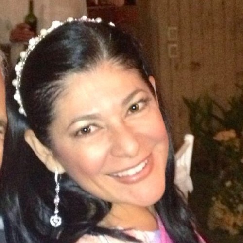 Marisol_Guevara's profile picture. Abogado, docente en ejercicio, me encanta el cine, leer, correr al aire libre, viajar y por supuesto una buena comida acompañada de un excelente vino