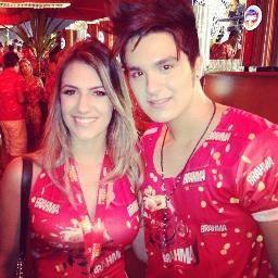 Voce é a força que me faz andar; é a esperança que me faz confiar;  a vida pra minha alma; Você é meu propósito; Você é TUDO! (@luansa