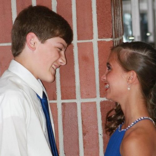 markaspaintrain's profile picture. I am a 13 year old christian and i love to play baseball