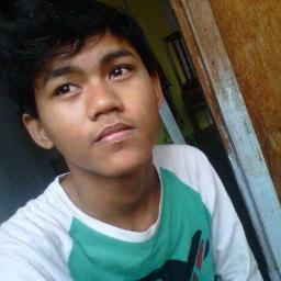 segala sesuatunya hadapi dengan senyuman :)  _I ♥ Indonesia_