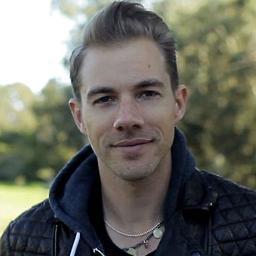 BirdyFlyMe's profile picture. 