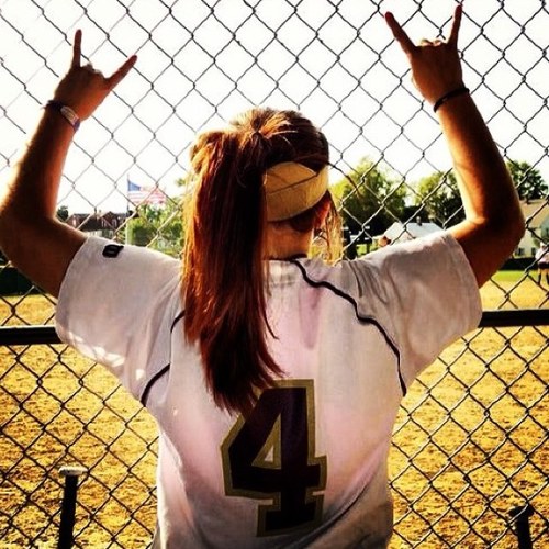 Born and Raised Softball Player, and Cleat Chaser❤ The Lord is the most important coach there is. @BackstopSwag13 ❤ Respect and love for the game.