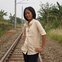 Kejarlah mimpi dan cita citamu setinggi langit..  Teruslah berjuang demi cita citamu dan jangan lupa untuk terus ber do'a... :)