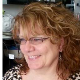 LizMuellerFolts's profile picture. 