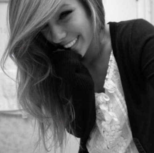 To love, would be an awfully big adventure... Im Brooke! Im 18 years old, a cheerleader, live in michigan, uh yeah, im new to twitter so follow me babes:*