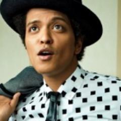 Tradução dos tweets do Bruno Mars e relacionados a ele. Conta administrada pelo @PortalBrunoMars.