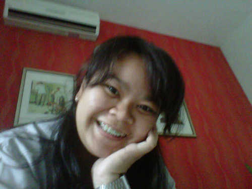 lahir di jakarta, skarang mengabdi ke desa,, love @widiwidita so much