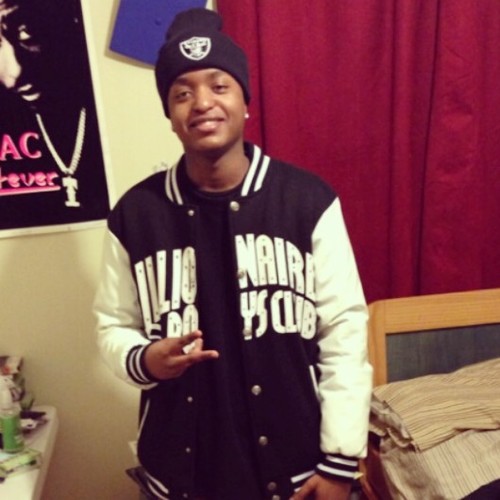 $alute Me      #CollegeStudent     #MoneyTeam       #DreamChaser        #SwaggsVille       #CreamTeam