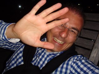 RichyZi's profile picture. 