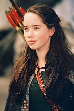 Hi I'm Susan Pevensie or Anna Popplewell ((first bot)) ราชินีจากนาร์เนีย ธิดาแห่งอีฟ ;)) #130413
