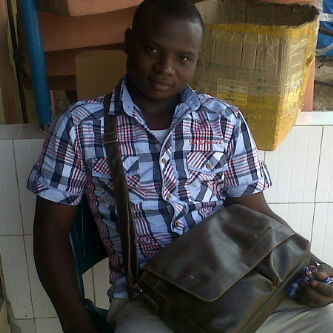 Am c̣̲̣̣̣̲̣̣☺̣̣̥̇☺̣̣̥̇ƪ̣̥ and easy going guy.Αℓωαÿṡ interested in meeting new peepz αn∂ Dudes..