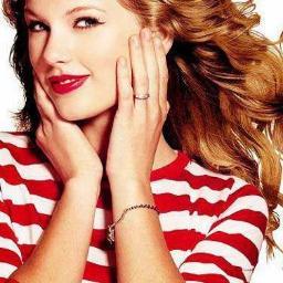FOLLOW ME, AND I'LL FOLLOW YOU BACK. PROMISE. =) #IAMASWIFTIE.  #Swifties! I WILL FOREVER LOVE TAYLOR SWIFT. LIKE EVER.
