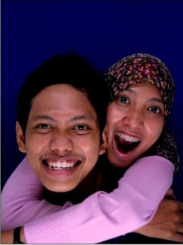 Aku gasuka @penjahattobat, aku lebih suka @nugerahakbar. (˘˘̯)
