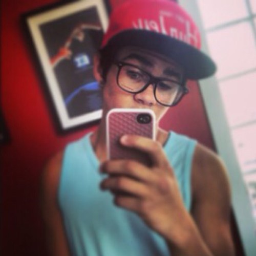 MyLoveCassio_'s profile picture. 'Cause I've got you to make me feel stronger when the days are rough and an hour seems much longer' @cassiorvidal