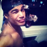 Eu te amo muito @MicaelBorges_ Since: 20/03/2012 Madrinhas: @Delirio_Somic e @_TrueLoveTheLua