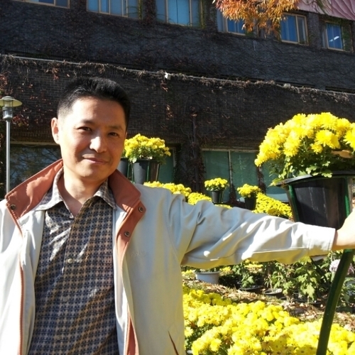 광주장원초등졸업,광주무진중졸업,광주상업고등학교졸업,현역병전역,두딸아이아빠,,,광주광역시에서 살고 있구요.담양창평이 고향이에요..
