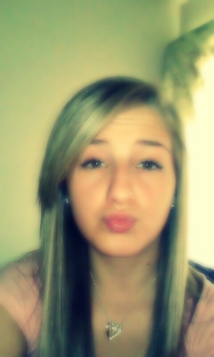 Oh these times are hard Yeah they're making us crazy, don't give up on me baby ♥