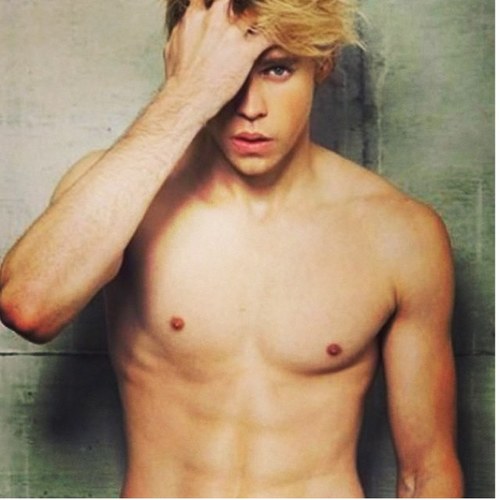 Liron_Pite's profile picture. Enjoy