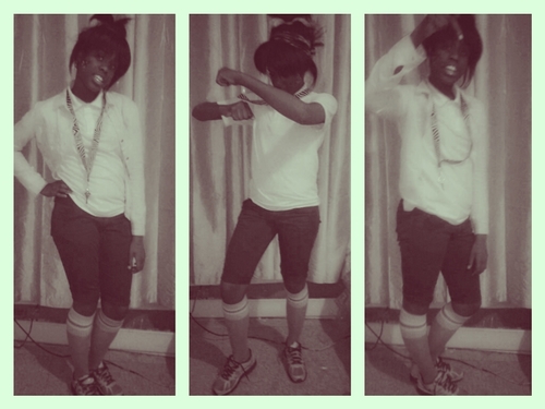 long ass a bitch dont touch me iRDGAF !!  #fmoig @shayah_cannon )LoVE me !!!!