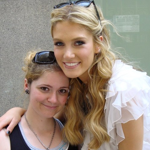 fbi_woman's profile picture. Verified Little Mons†er - (Hotch/Prentiss) - (Jane/Lisbon) - (Abby/Buck) - (Linden/Holder) - Stanatic - NK fan - Delta Goodrem fan - Pony trainer