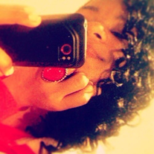 Im a fun girl  love my mom