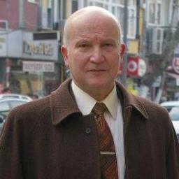 Savarona yatı ile dünyanın çeşitli limanlarını gezen gazeteciyim